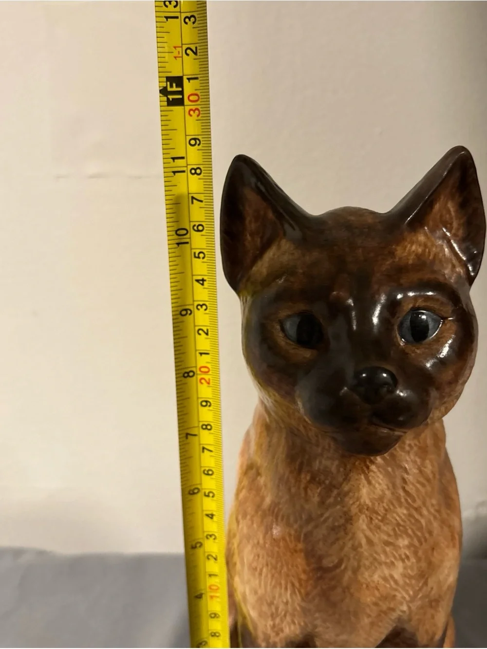 Siamese  Ceramic Cat Figurine - Decorative Pets Cat Statue